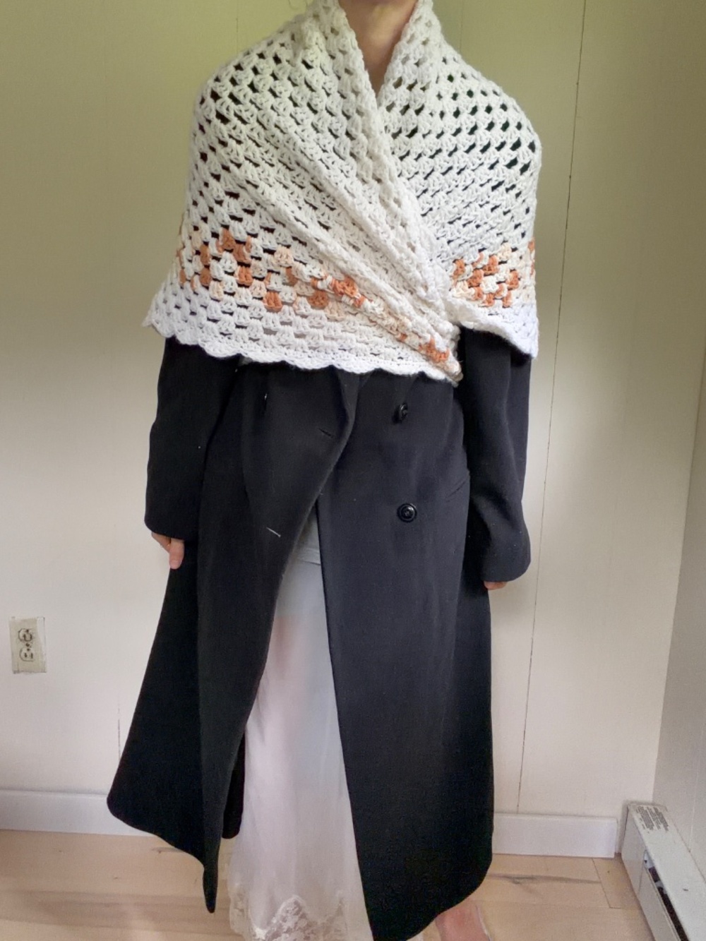 vintage crochet white and tan shawl